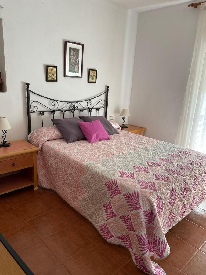 Vila Alquiler Rural Cutar, Casa Robles Exteriér fotografie