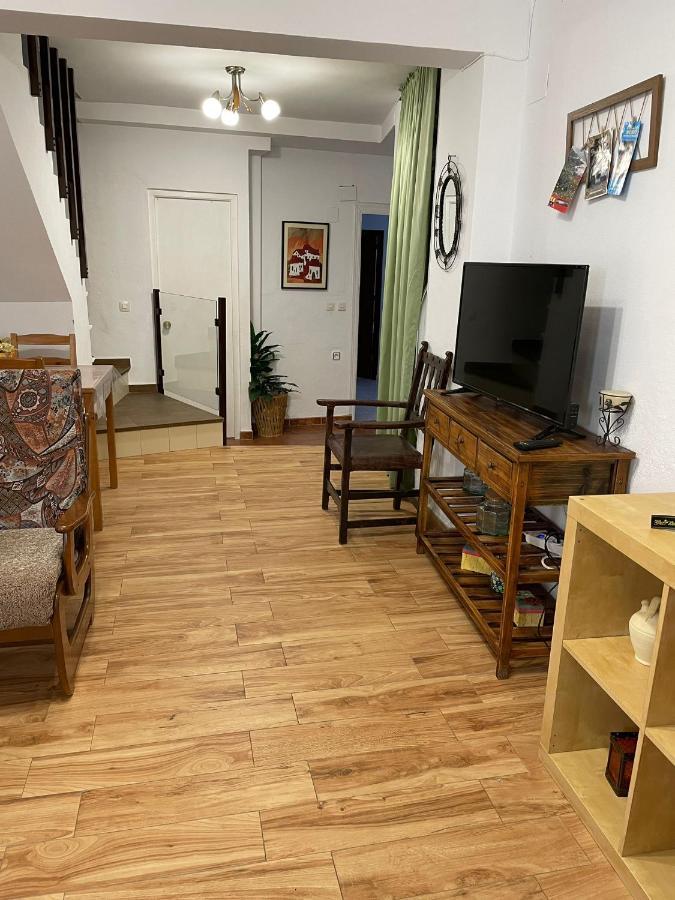 Vila Alquiler Rural Cutar, Casa Robles Exteriér fotografie