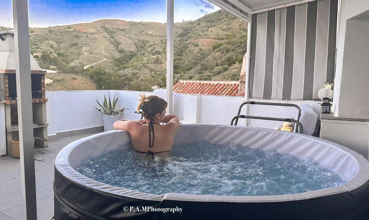 Vila Alquiler Rural Cutar, Casa Robles Exteriér fotografie